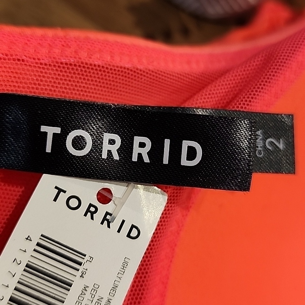 Torrid - Lightly Lined Microfiber Surplice Bralette in Neon Blush - Picture 9 of 14